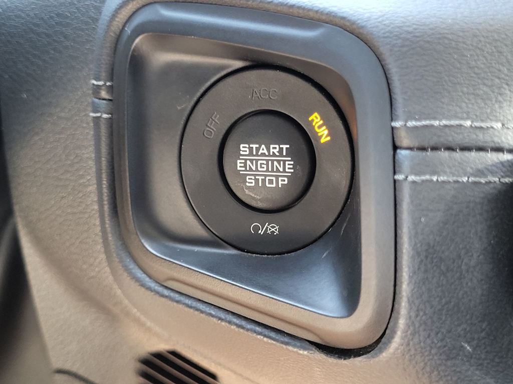 Thumbnail: 2024 Jeep Wrangler - 27