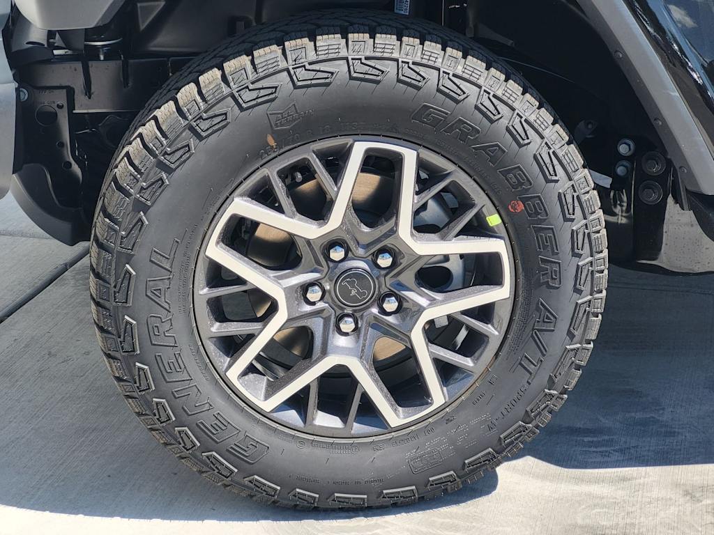 Thumbnail: 2026 Jeep Wrangler - 14