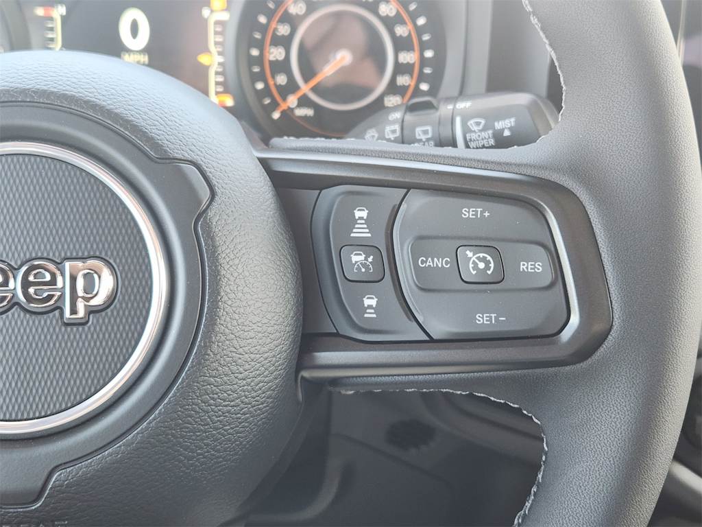 Thumbnail: 2025 Jeep Wrangler - 27