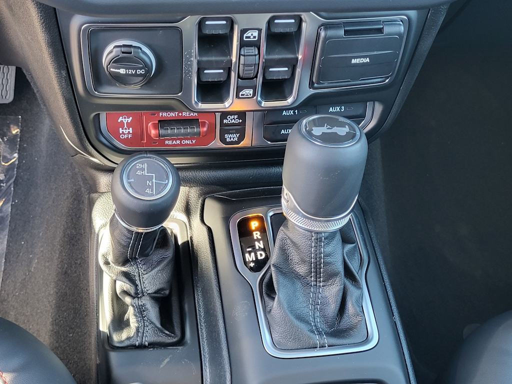 Thumbnail: 2026 Jeep Wrangler - 11