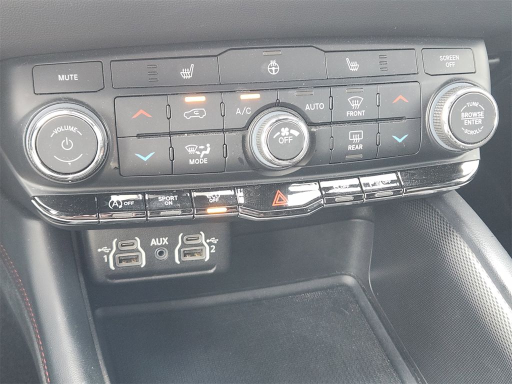 Thumbnail: 2023 Dodge Durango - 22