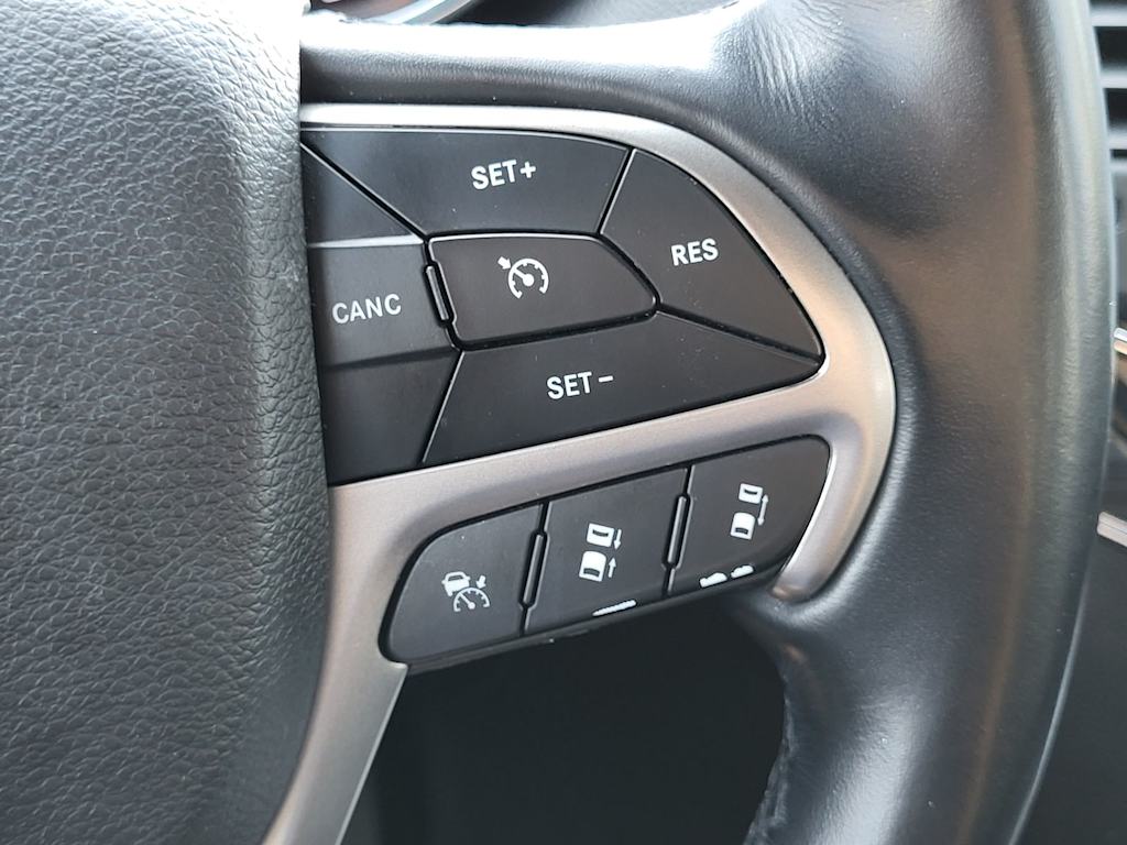 Thumbnail: 2021 Jeep Grand Cherokee - 26