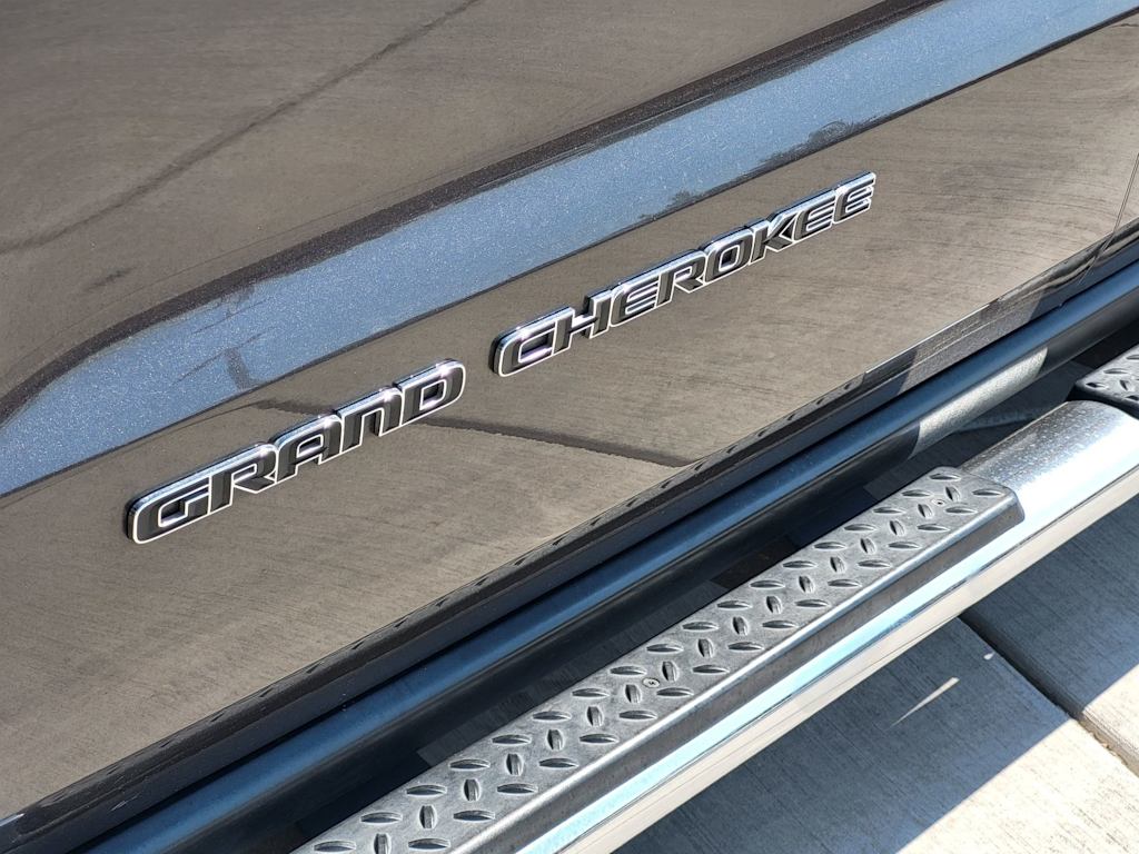 Thumbnail: 2021 Jeep Grand Cherokee - 5