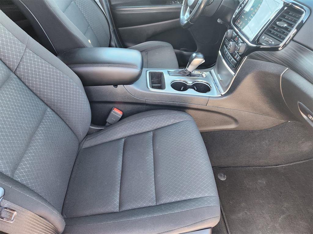 Thumbnail: 2020 Jeep Grand Cherokee - 28