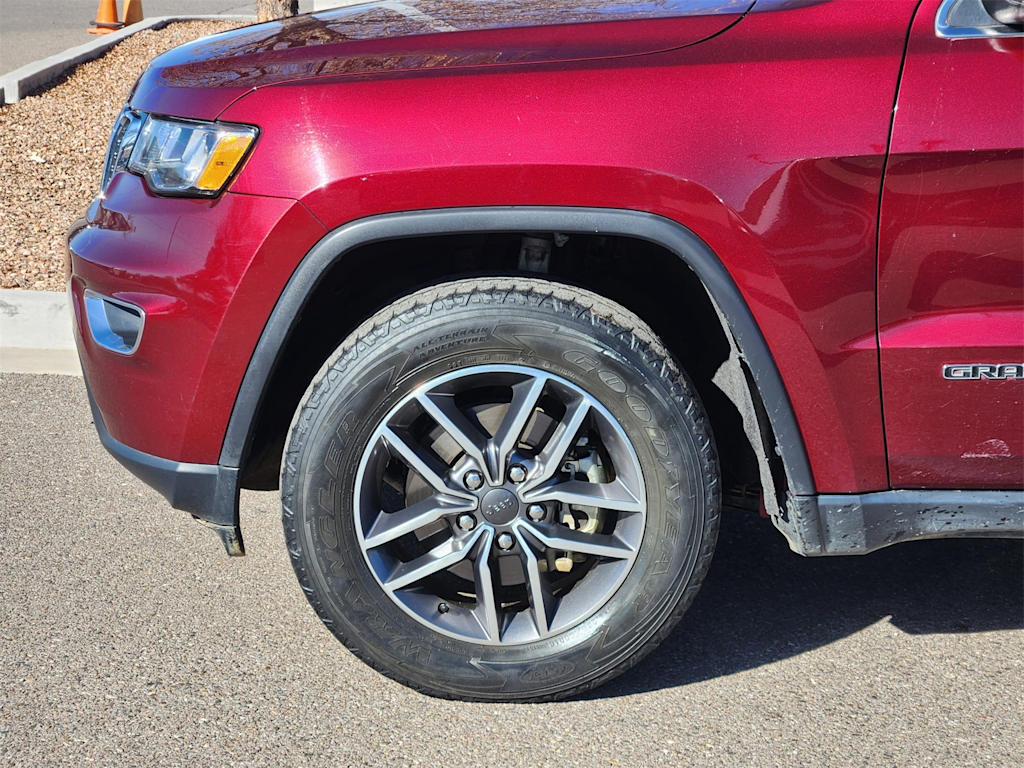 Thumbnail: 2020 Jeep Grand Cherokee - 16