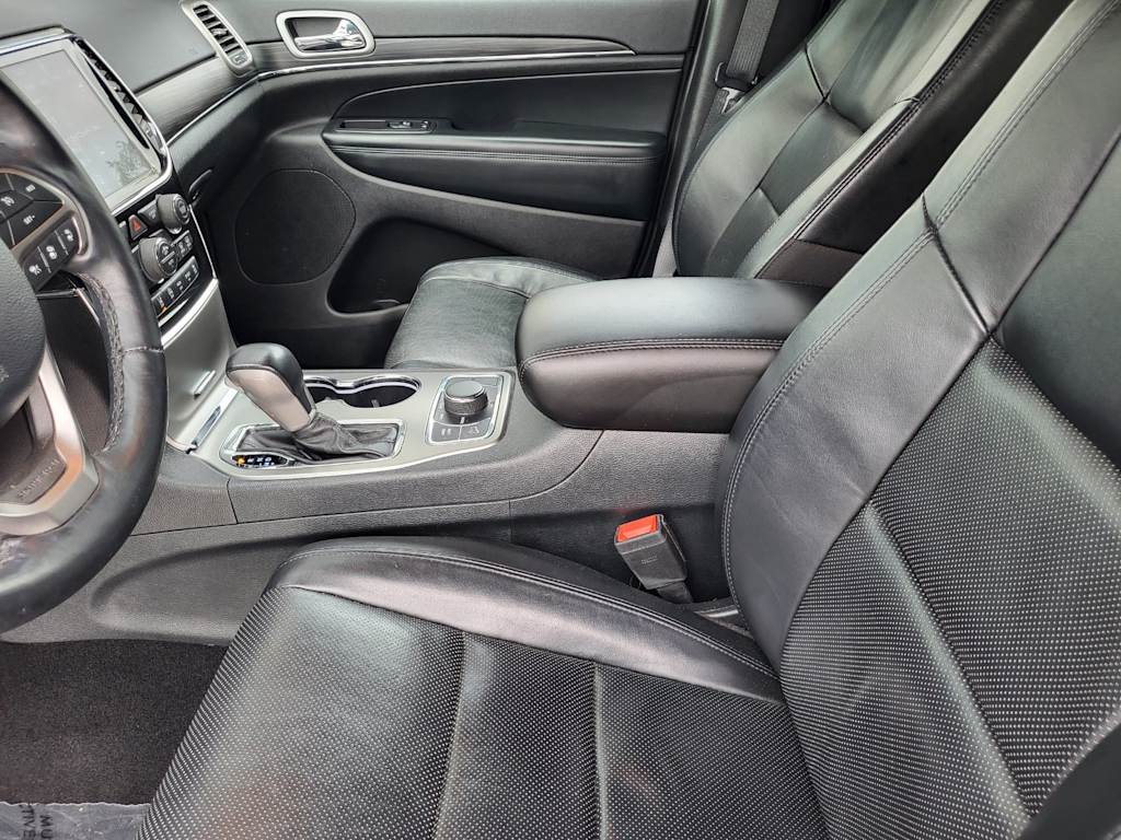 Thumbnail: 2020 Jeep Grand Cherokee - 10