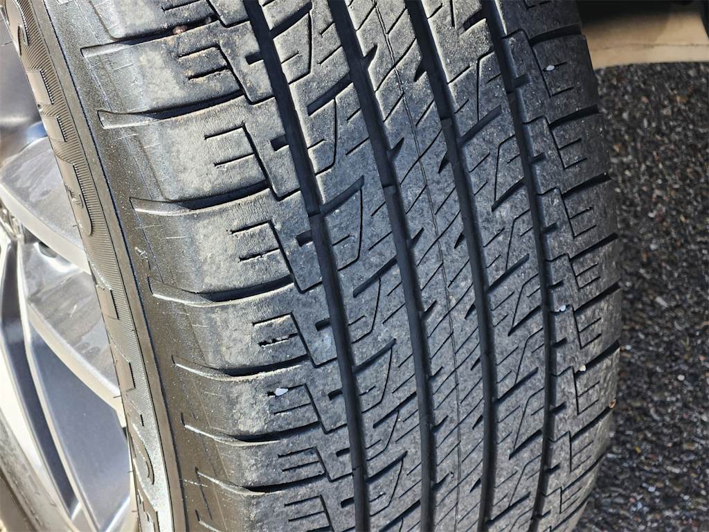 Thumbnail: 2021 Jeep Grand Cherokee - 21