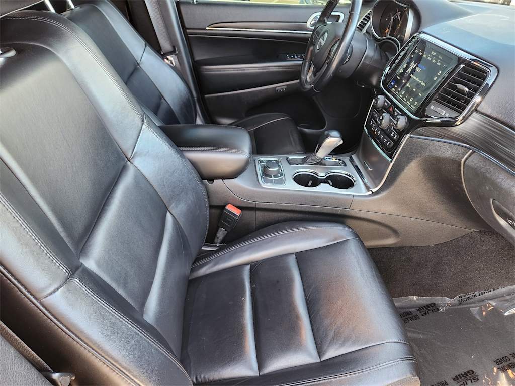 Thumbnail: 2021 Jeep Grand Cherokee - 35