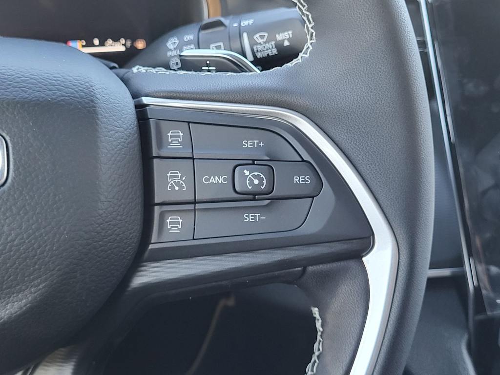 Thumbnail: 2026 Jeep Grand Cherokee - 18