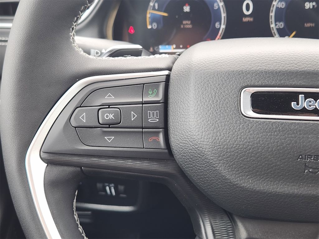 Thumbnail: 2025 Jeep Grand Cherokee - 24