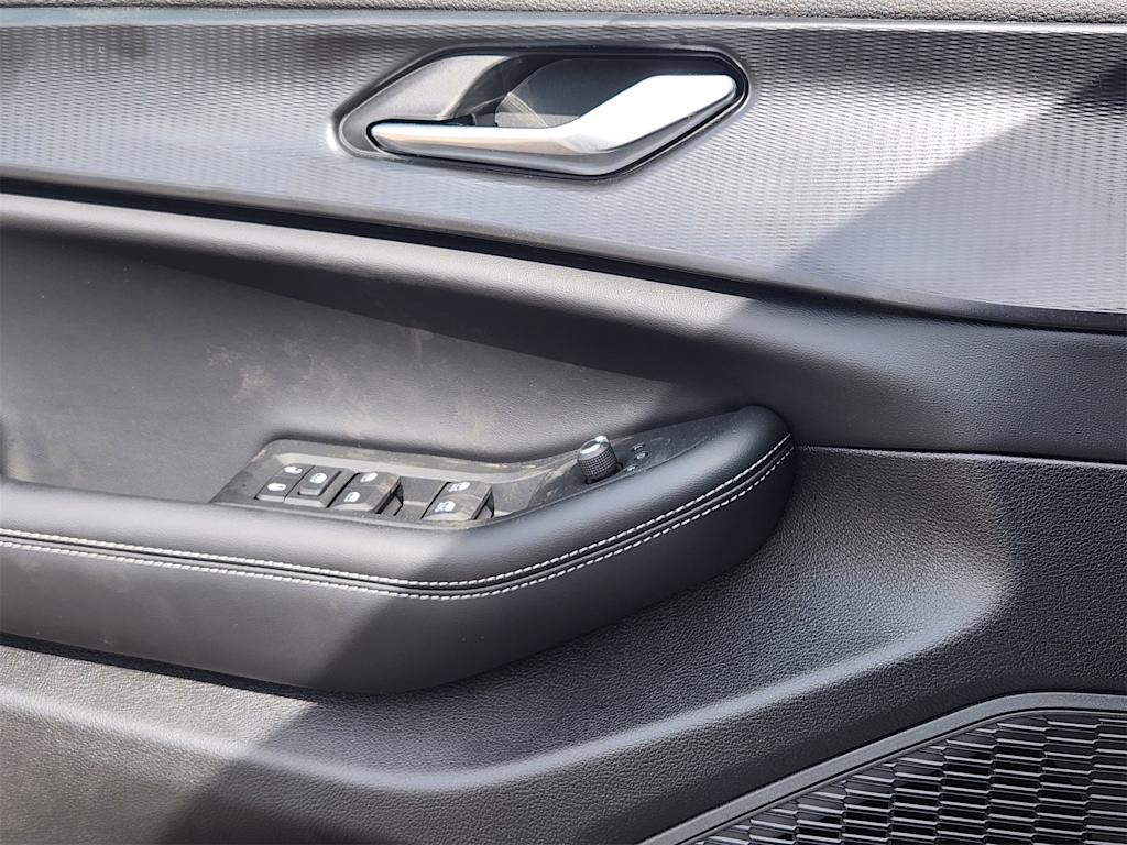 Thumbnail: 2025 Jeep Grand Cherokee - 7