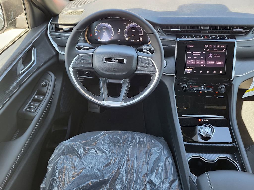 Thumbnail: 2026 Jeep Grand Cherokee - 2