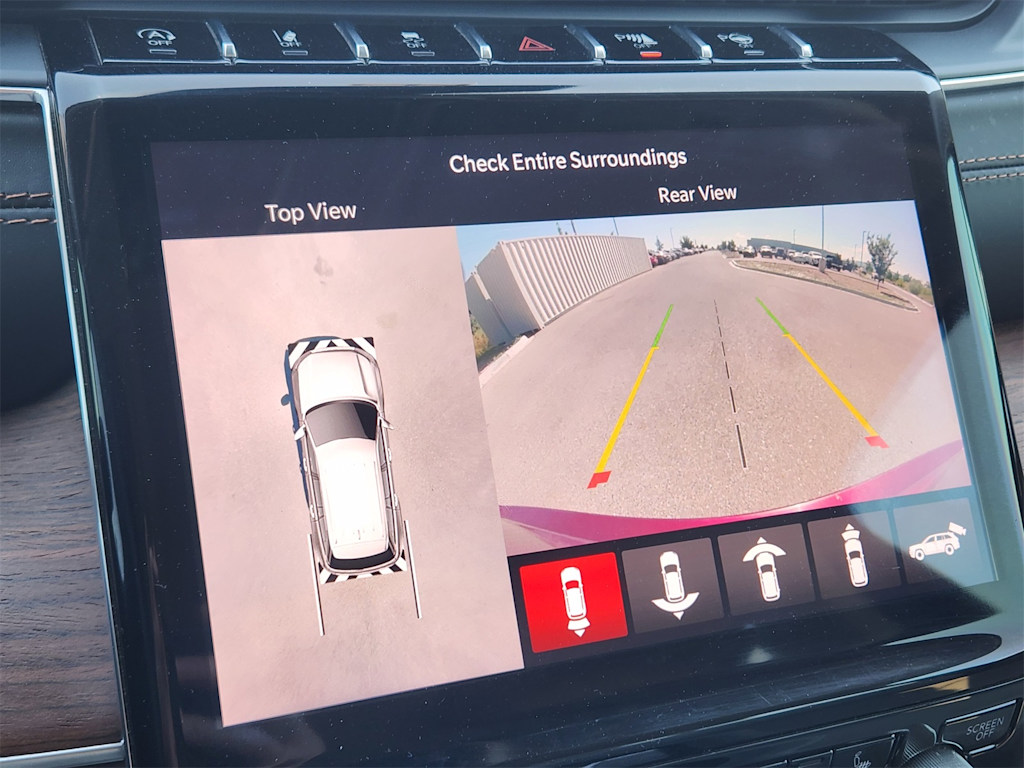 Thumbnail: 2022 Jeep Grand Cherokee - 19