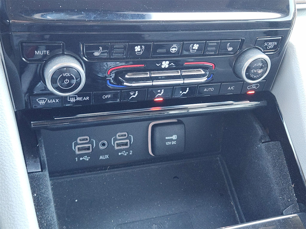 Thumbnail: 2022 Jeep Grand Cherokee - 20