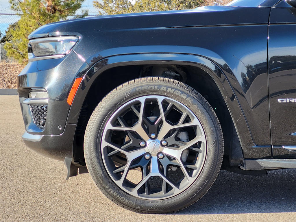 Thumbnail: 2023 Jeep Grand Cherokee - 7