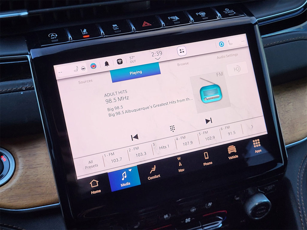 Thumbnail: 2023 Jeep Grand Cherokee - 13