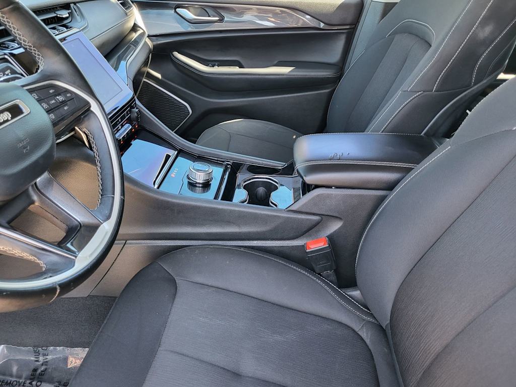 Thumbnail: 2022 Jeep Grand Cherokee L - 10