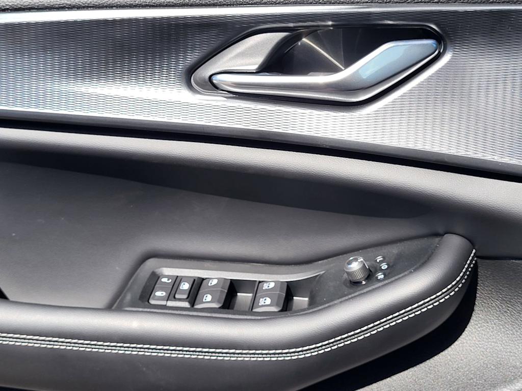Thumbnail: 2026 Jeep Grand Cherokee L - 18
