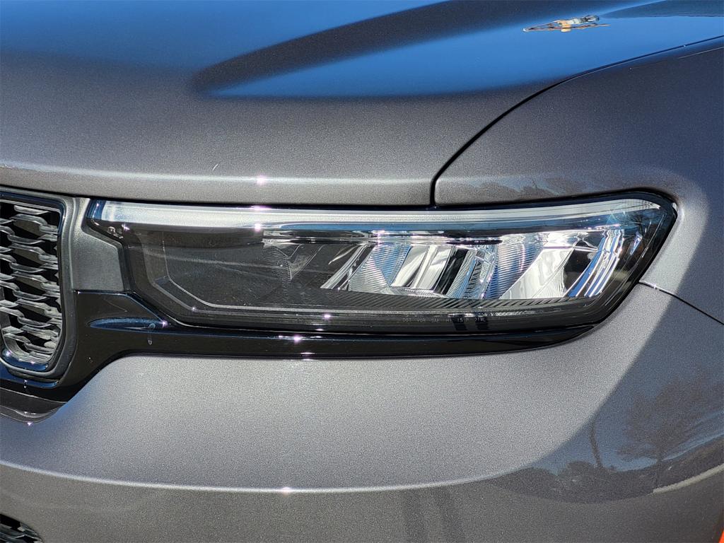 Thumbnail: 2023 Jeep Grand Cherokee L - 20