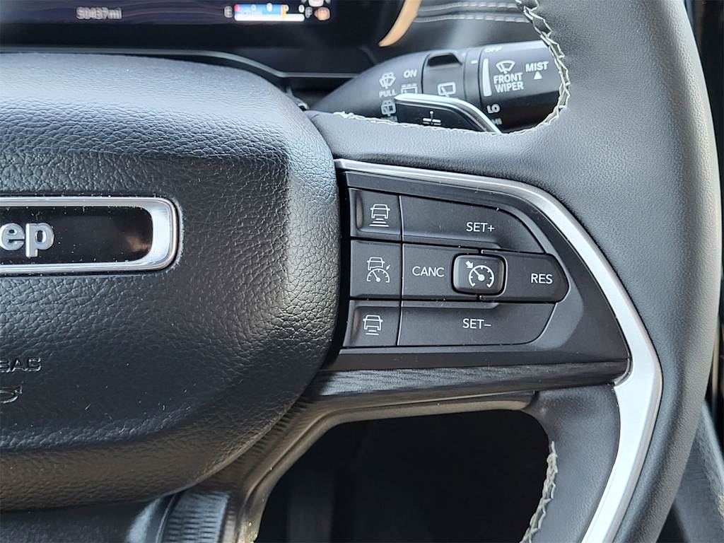 Thumbnail: 2024 Jeep Grand Cherokee L - 27