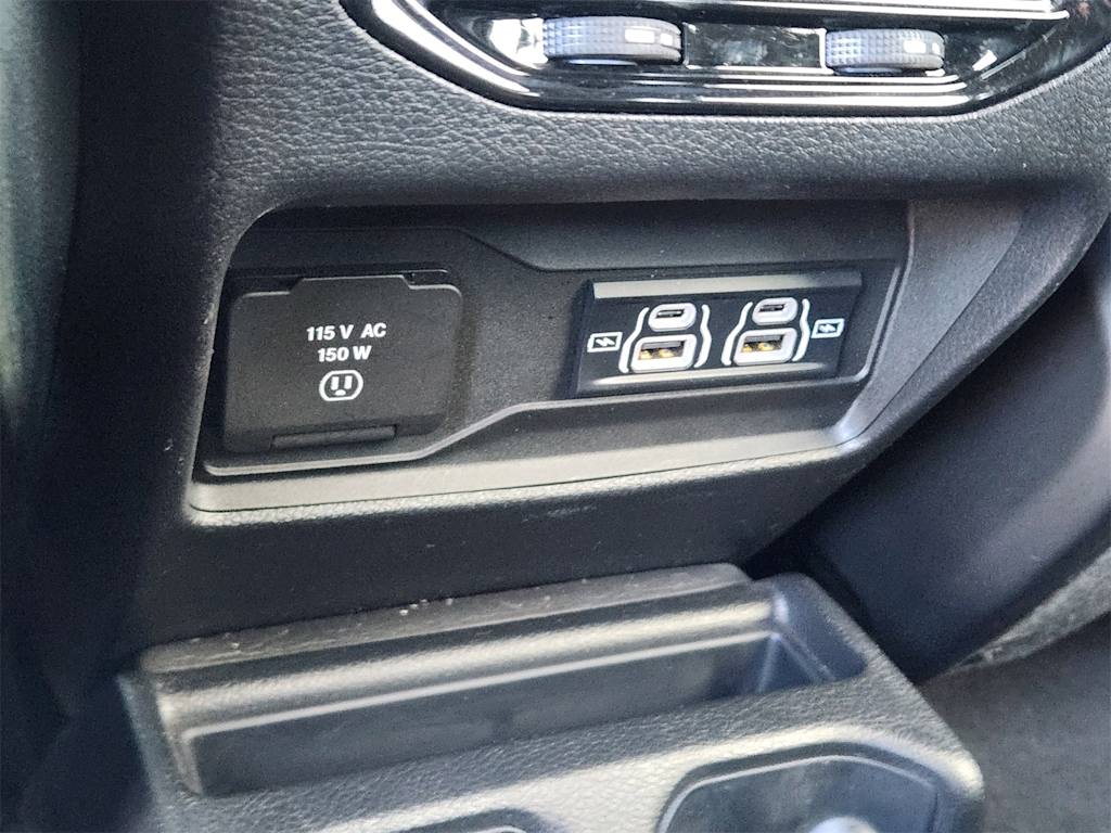 Thumbnail: 2023 Jeep Grand Cherokee L - 31