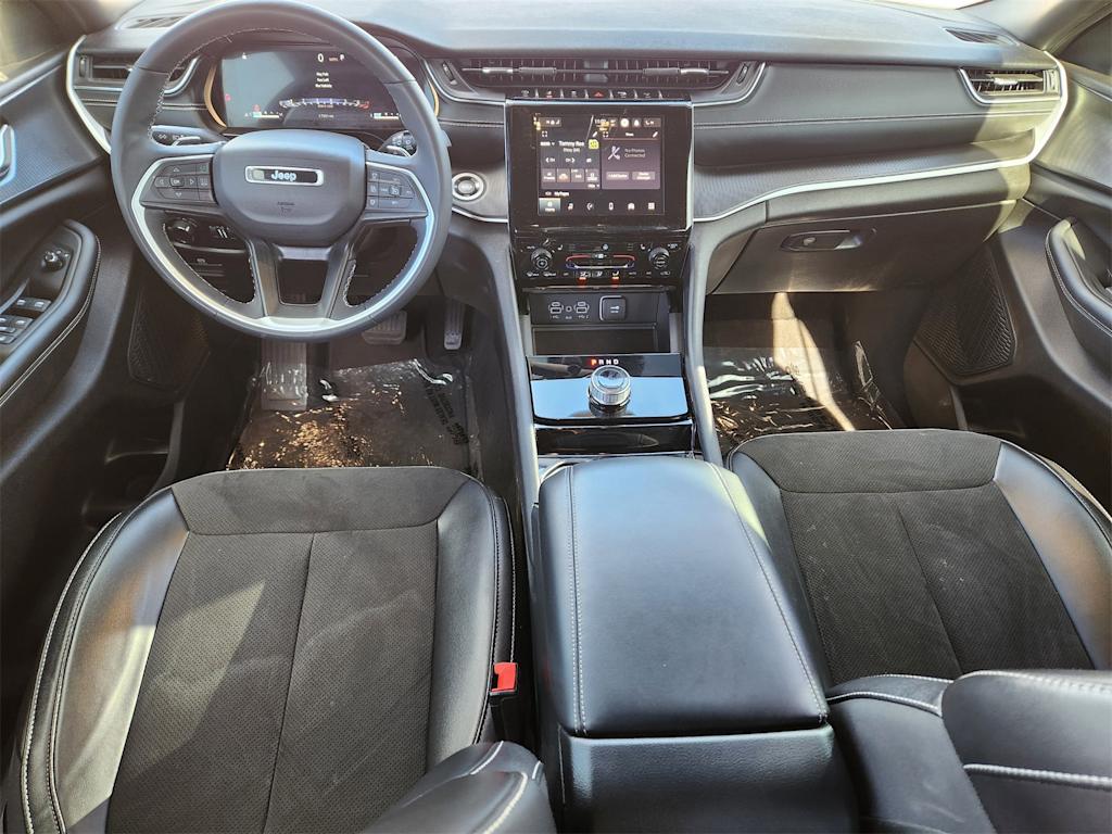 Thumbnail: 2023 Jeep Grand Cherokee L - 2