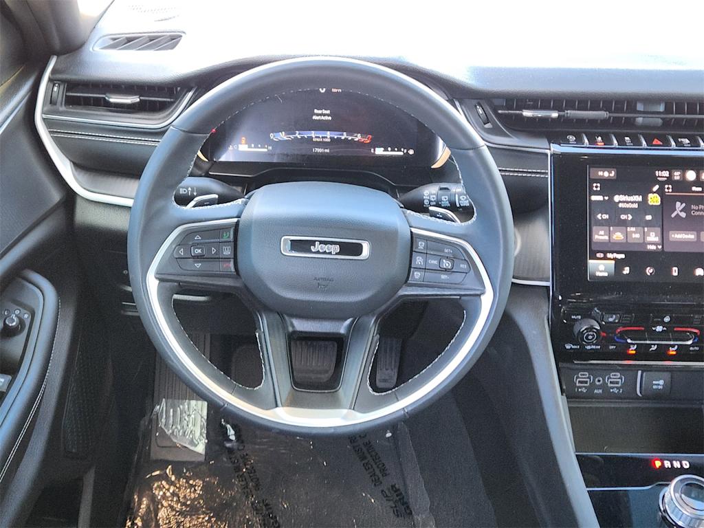 Thumbnail: 2023 Jeep Grand Cherokee L - 10