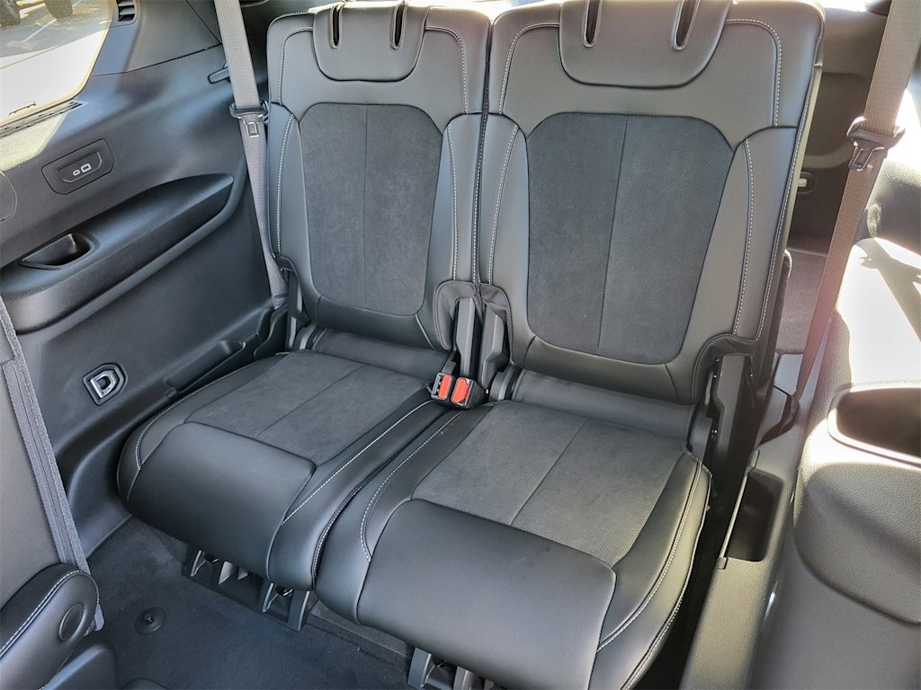 Thumbnail: 2025 Jeep Grand Cherokee L - 9