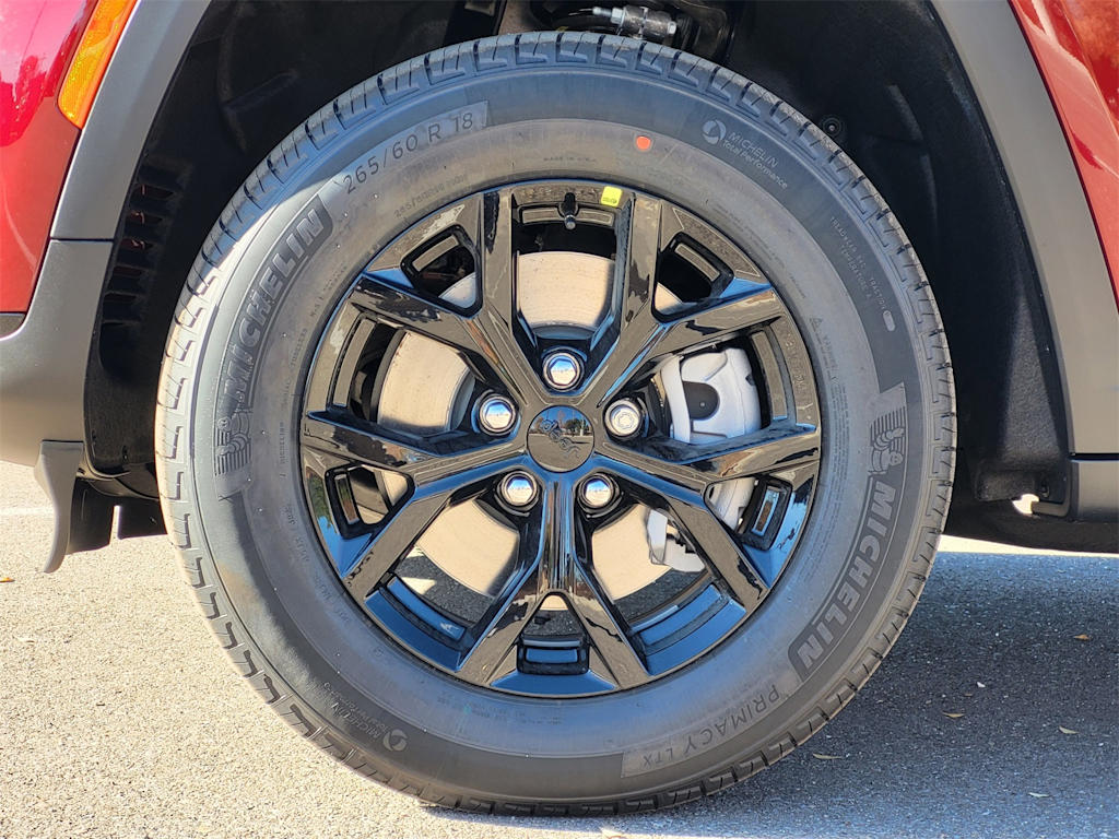 Thumbnail: 2025 Jeep Grand Cherokee L - 16