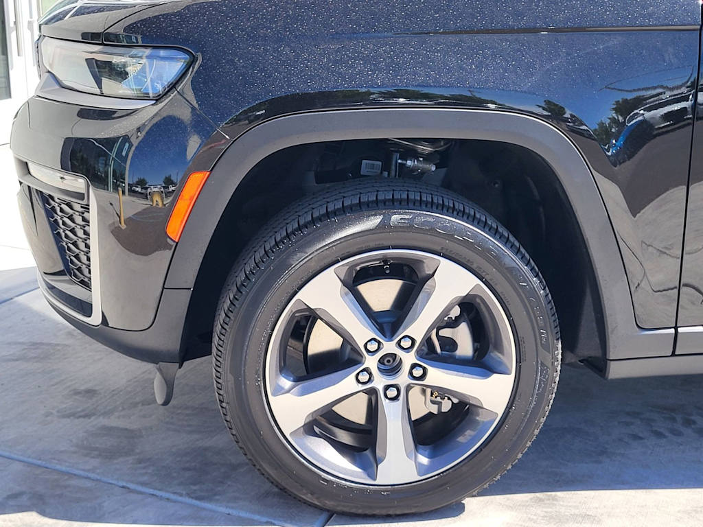 Thumbnail: 2026 Jeep Grand Cherokee L - 6