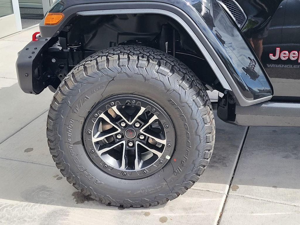 Thumbnail: 2026 Jeep Wrangler - 6