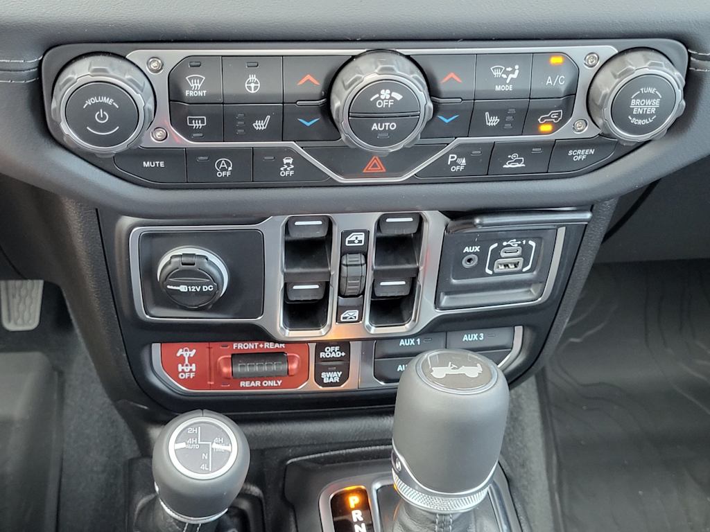 Thumbnail: 2026 Jeep Wrangler - 20