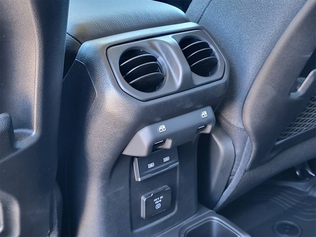 Thumbnail: 2025 Jeep Wrangler - 23