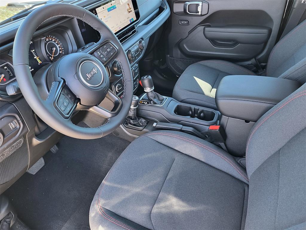 Thumbnail: 2025 Jeep Wrangler - 7