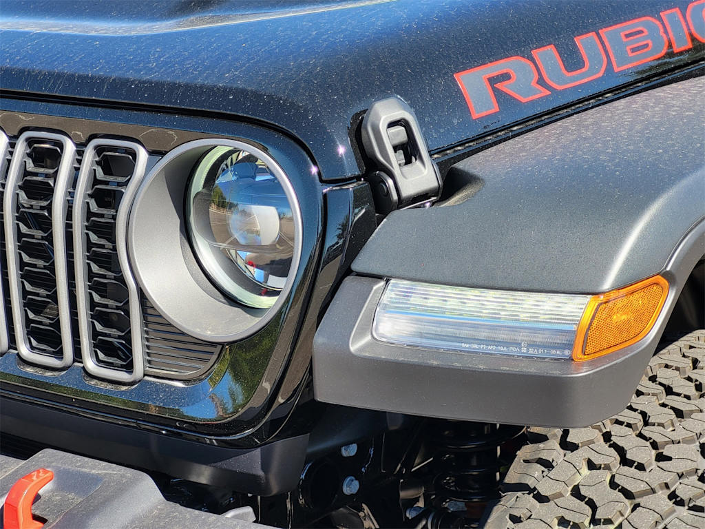 Thumbnail: 2025 Jeep Wrangler - 15