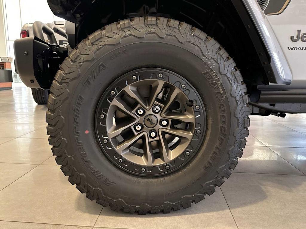 Thumbnail: 2024 Jeep Wrangler - 8
