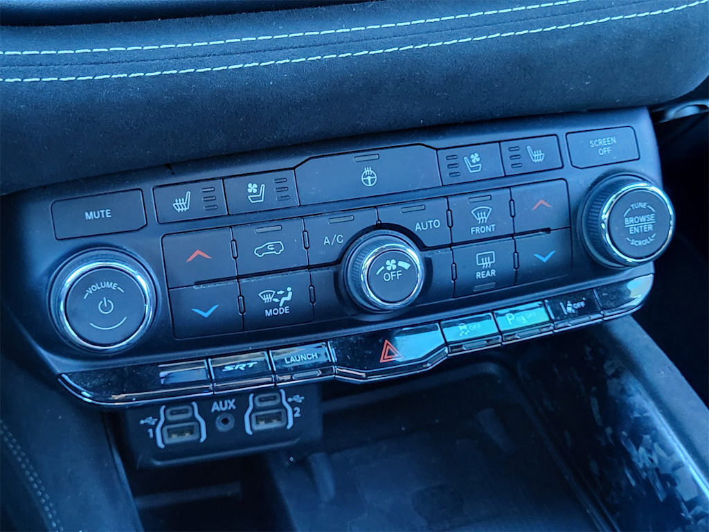 Thumbnail: 2021 Dodge Durango - 21