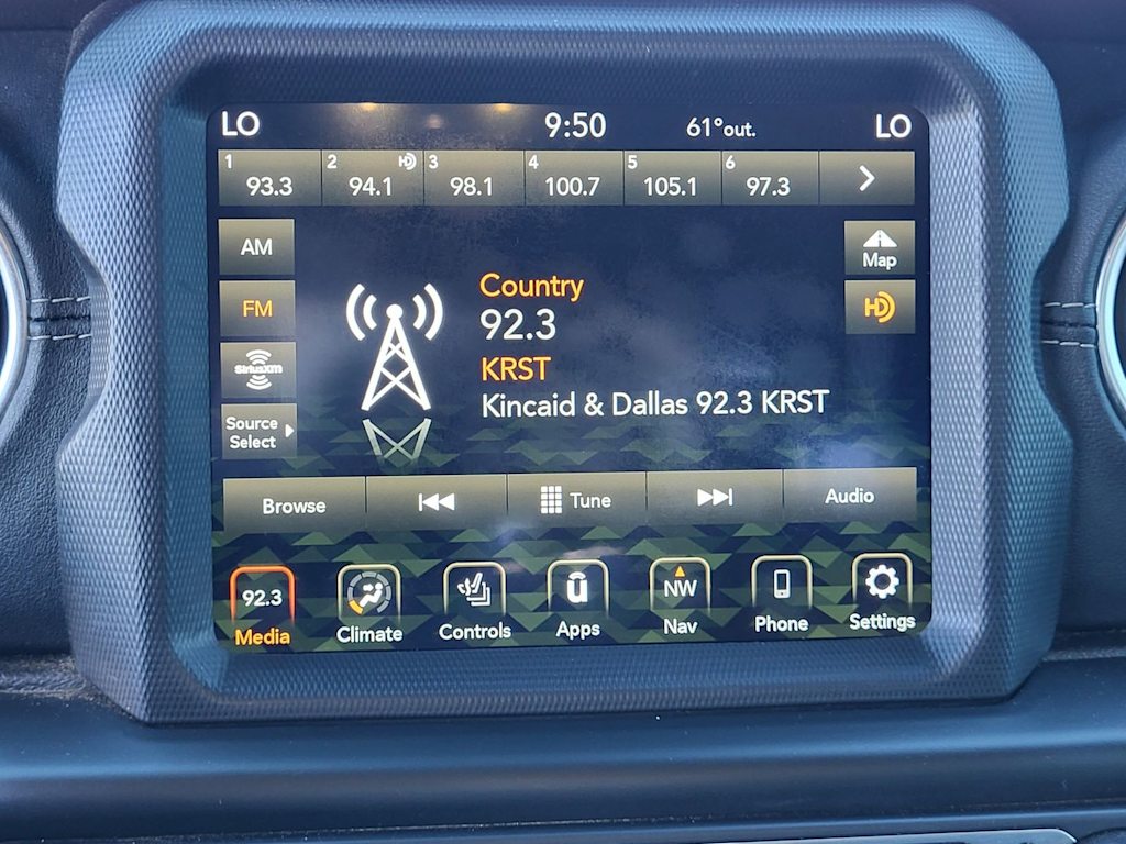 Thumbnail: 2020 Jeep Gladiator - 11