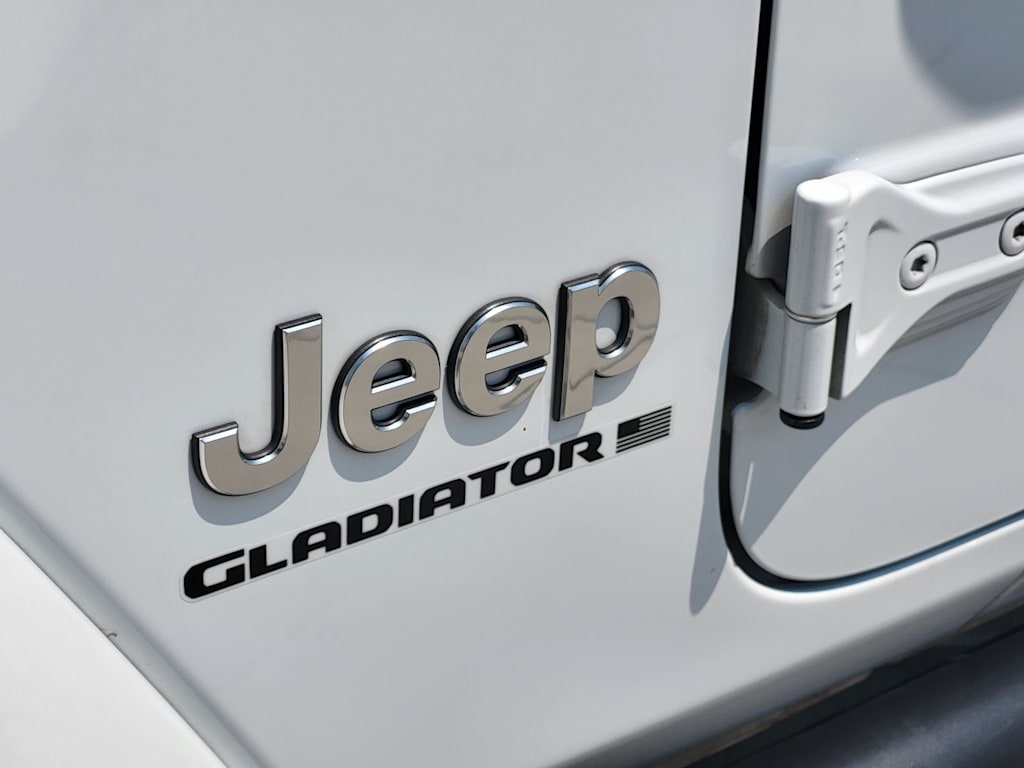 Thumbnail: 2023 Jeep Gladiator - 20