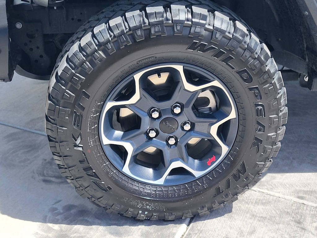 Thumbnail: 2023 Jeep Gladiator - 19