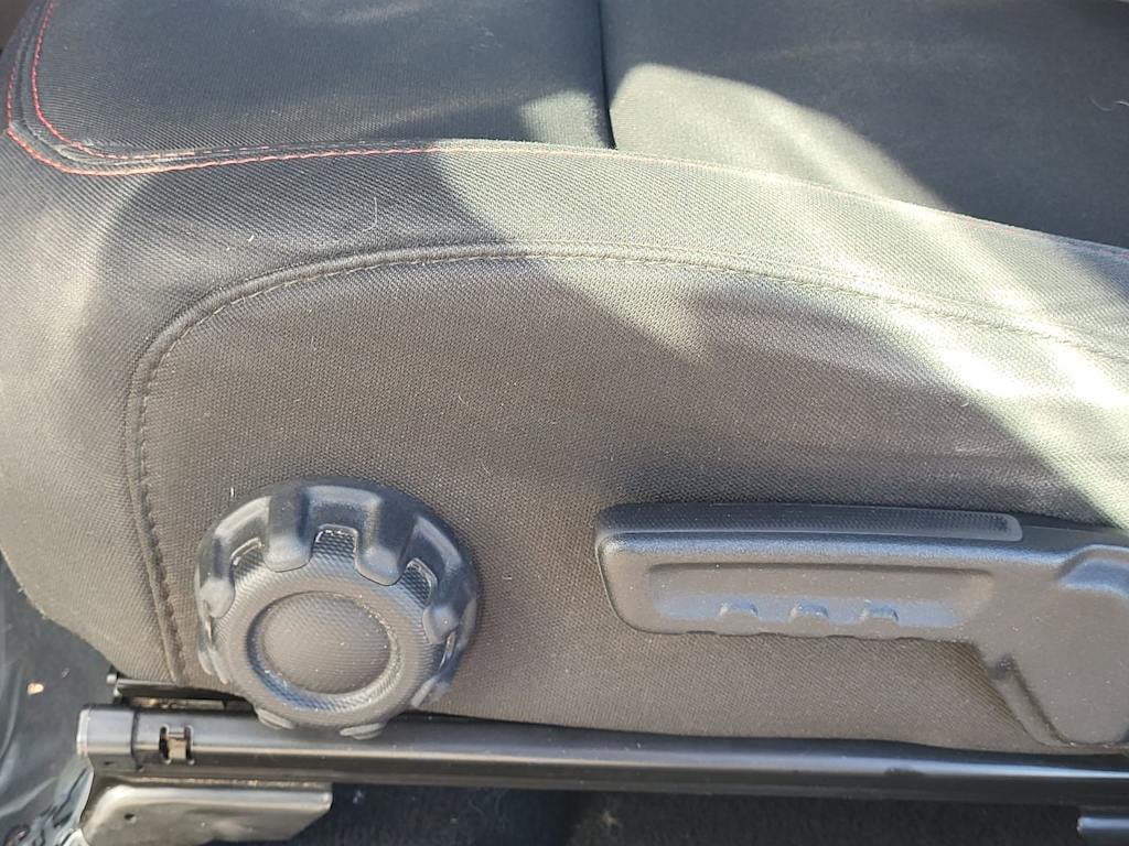 Thumbnail: 2020 Jeep Gladiator - 20