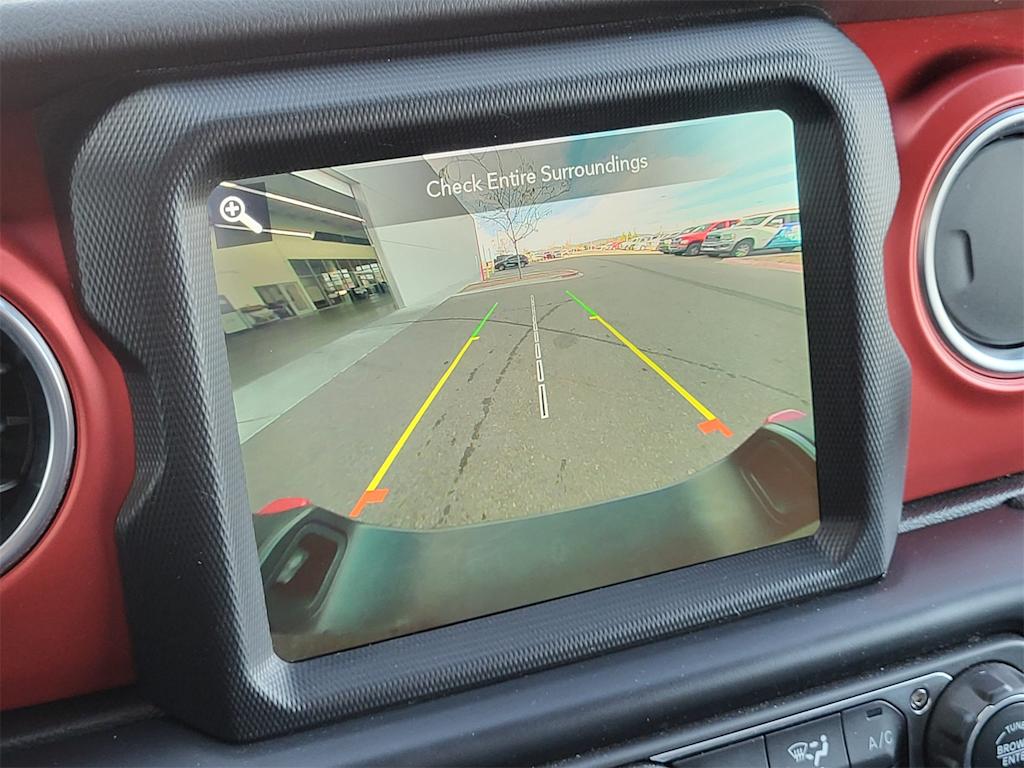 Thumbnail: 2022 Jeep Gladiator - 20