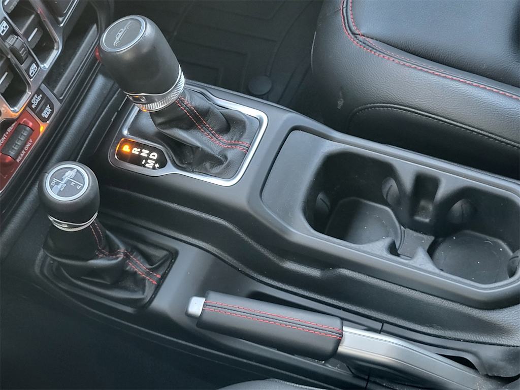 Thumbnail: 2022 Jeep Gladiator - 22