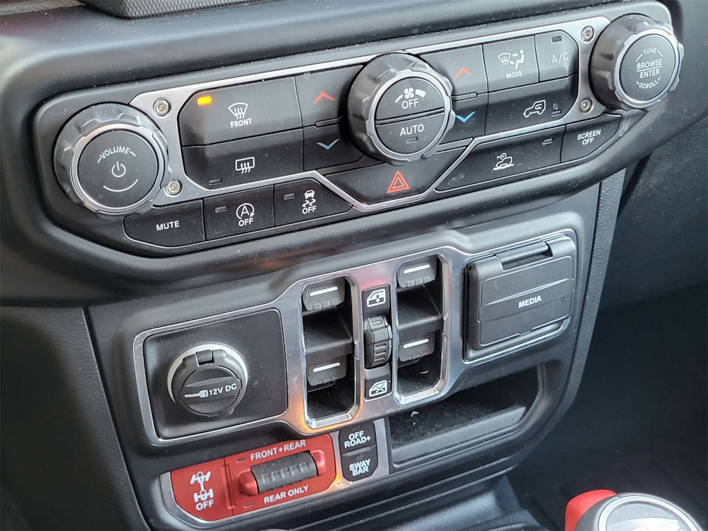 Thumbnail: 2022 Jeep Gladiator - 21