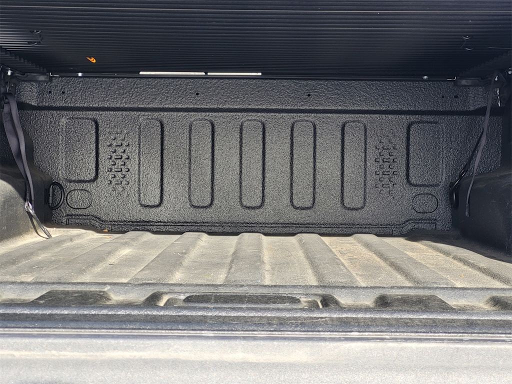 Thumbnail: 2022 Jeep Gladiator - 30