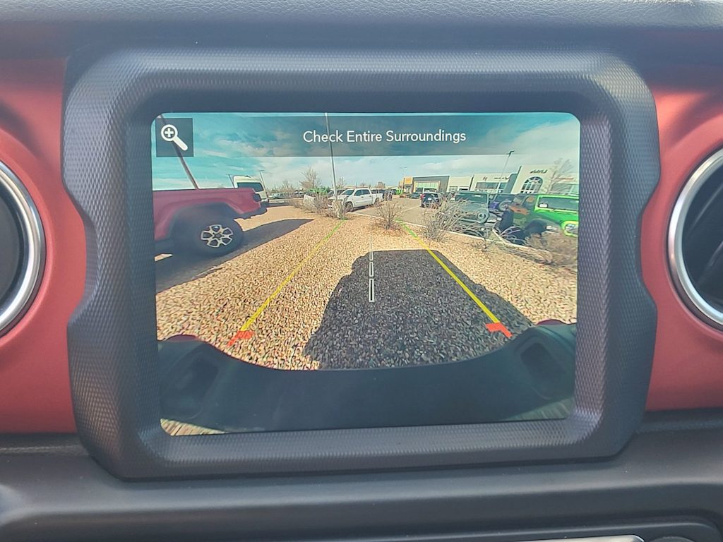 Thumbnail: 2020 Jeep Gladiator - 15