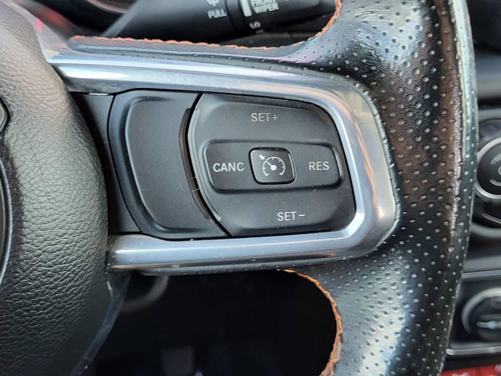 Thumbnail: 2021 Jeep Gladiator - 23