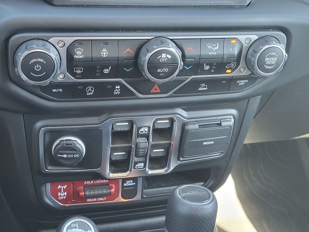 Thumbnail: 2023 Jeep Gladiator - 26