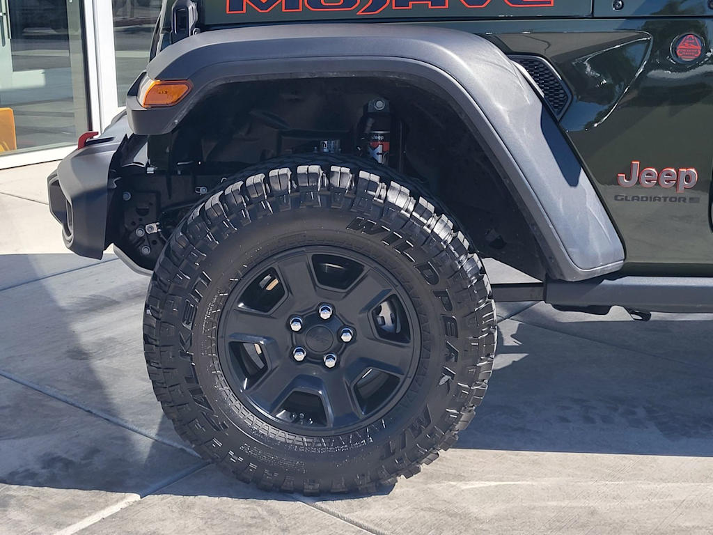 Thumbnail: 2023 Jeep Gladiator - 6