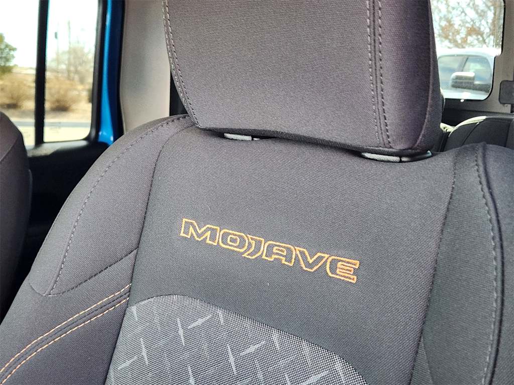 Thumbnail: 2024 Jeep Gladiator - 31